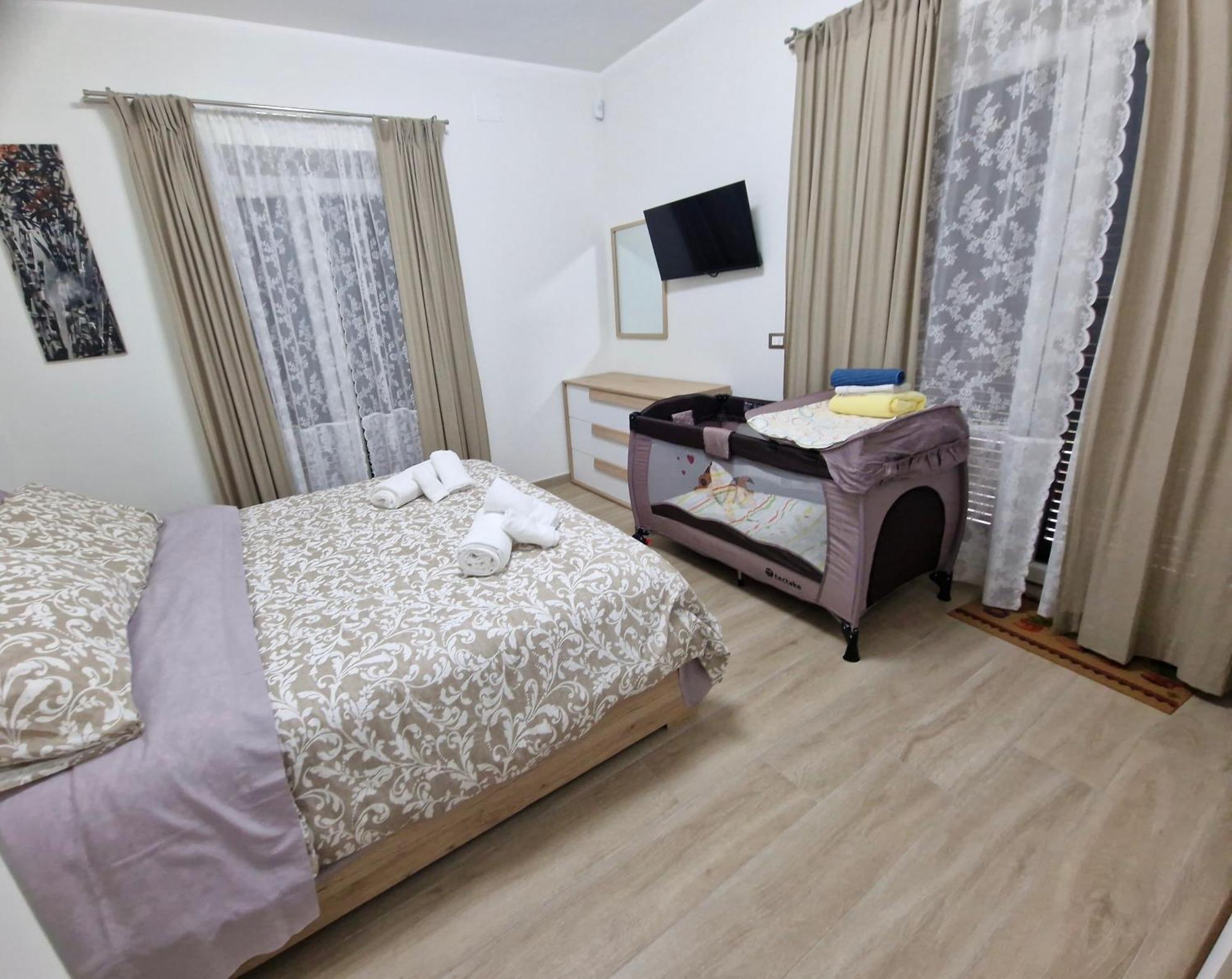 Apartment Greta Family House *